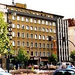 Koenigshof Hauptbahnhof Superior