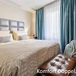 Koenigshof Hauptbahnhof Superior Отель 3*