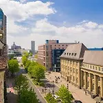 Koenigshof Hauptbahnhof Superior Отель