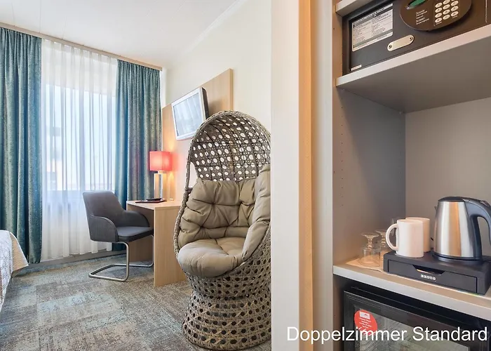 Koenigshof Hauptbahnhof Superior 3*