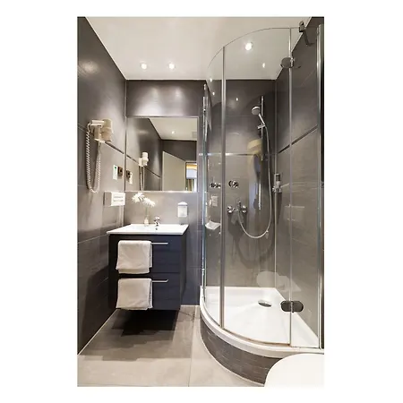 Szálloda Koenigshof Hauptbahnhof Superior Dortmund