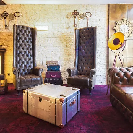 Szálloda Koenigshof Hauptbahnhof Superior