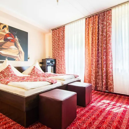 Koenigshof Hauptbahnhof Superior Hotel 3*