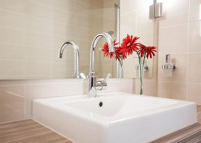 Koenigshof Hauptbahnhof Superior Hotel 3*