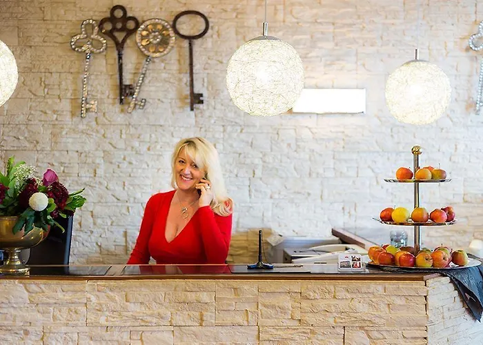 Koenigshof Hauptbahnhof Superior 3*