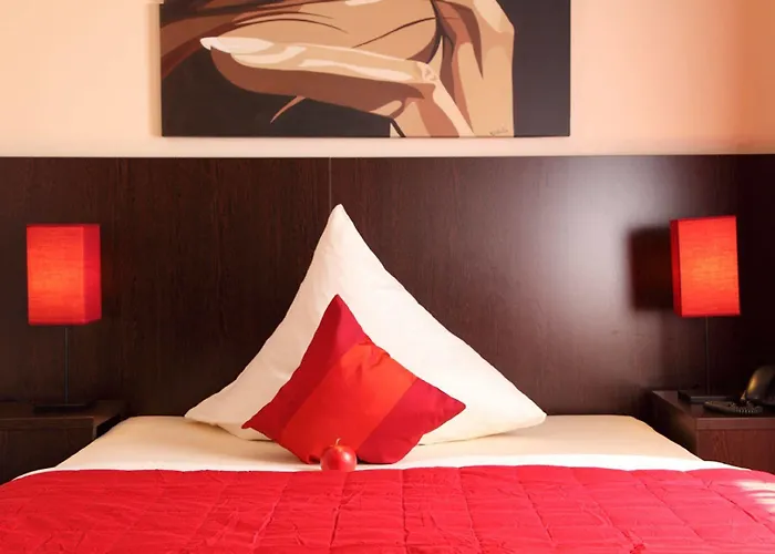 Koenigshof Hauptbahnhof Superior 3*